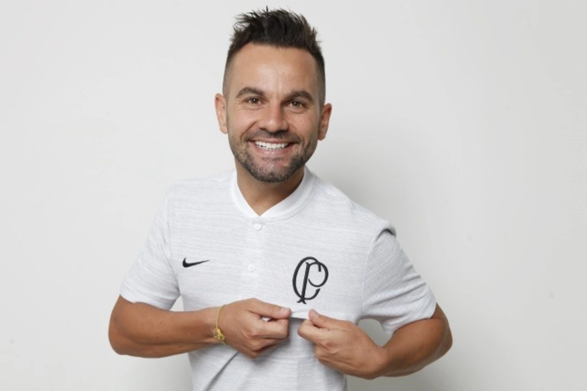 Deives Moraes, ídolo do Corinthians Futsal, completou 40 anos e reforça seu legado no esporte