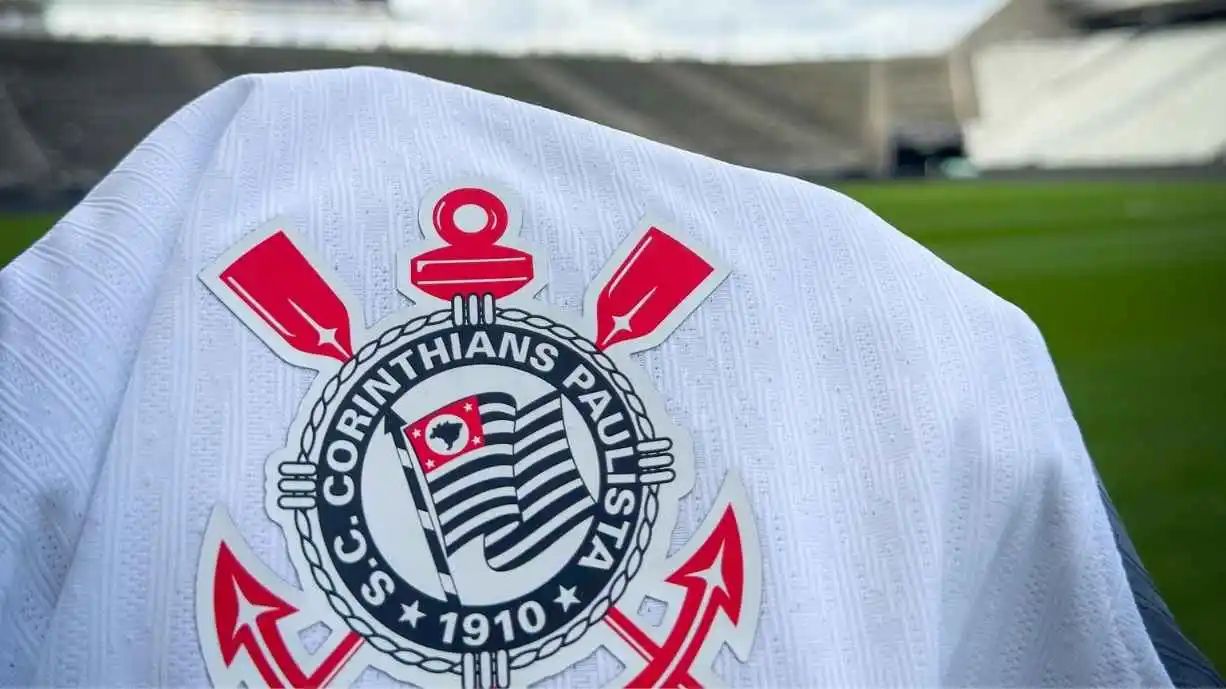 Corinthians demite dirigente da base acusado de assédio