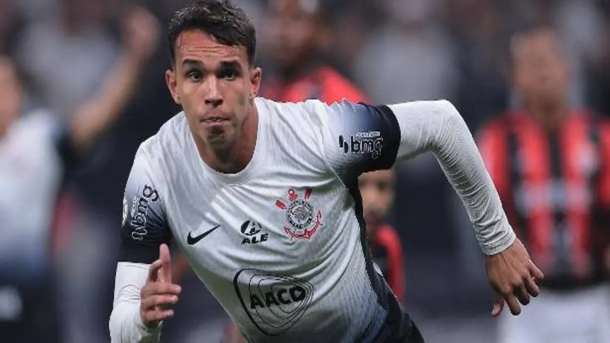 Corinthians inscreve Giovani na lista do Paulistão