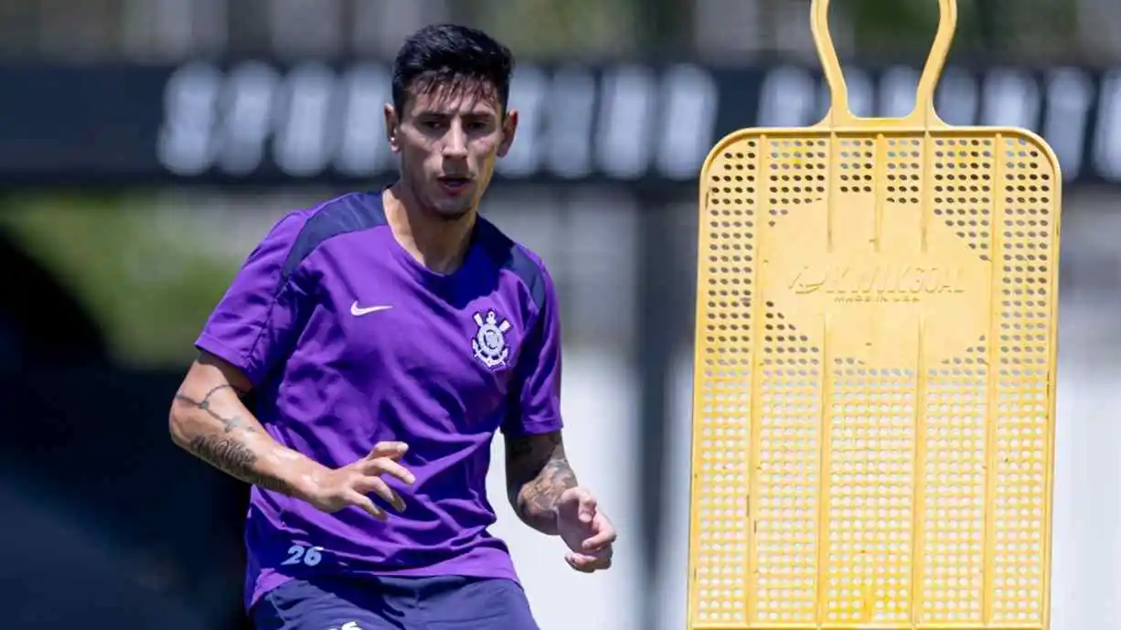 Jogador ainda não deve ser relacionado para os próximos jogos, pois está sem atuar oficialmente há nove meses - Foto: Rodrigo Coca / Corinthians