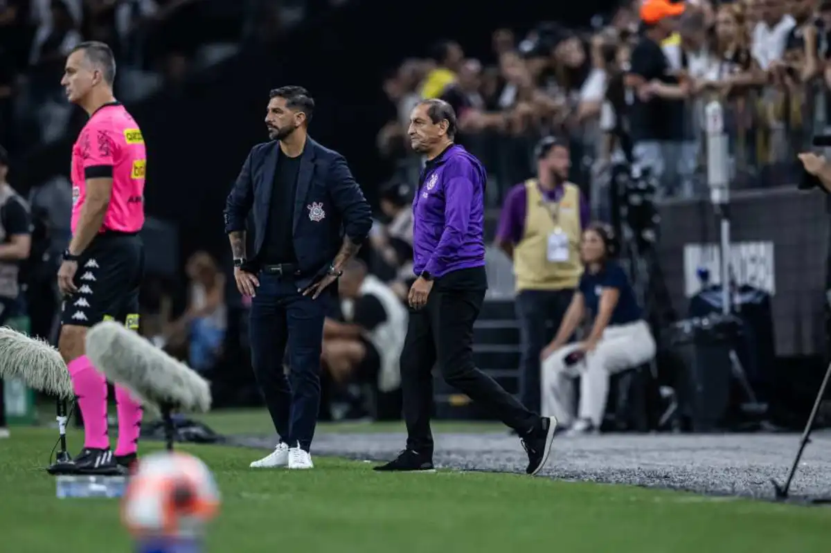 Ramón Díaz completa sete meses no comando do Corinthians: uma análise de seu desempenho