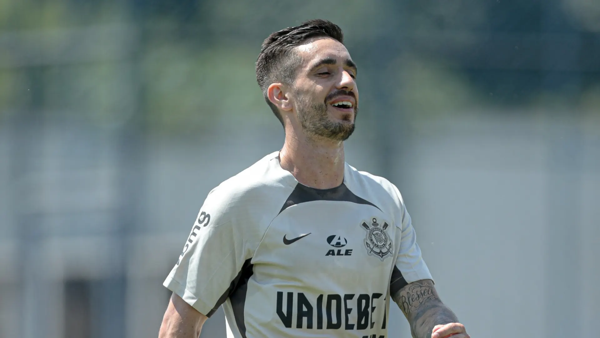 Titular em cinco dos seis jogos do Corinthians, Igor Coronado celebra boa fase