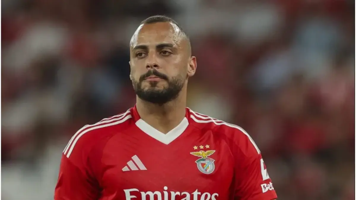 O atacante brasileiro  Arthur Cabral tem futuro indefinido no futebol, Corinthians segue monitorando a situação. Foto: Getty Images