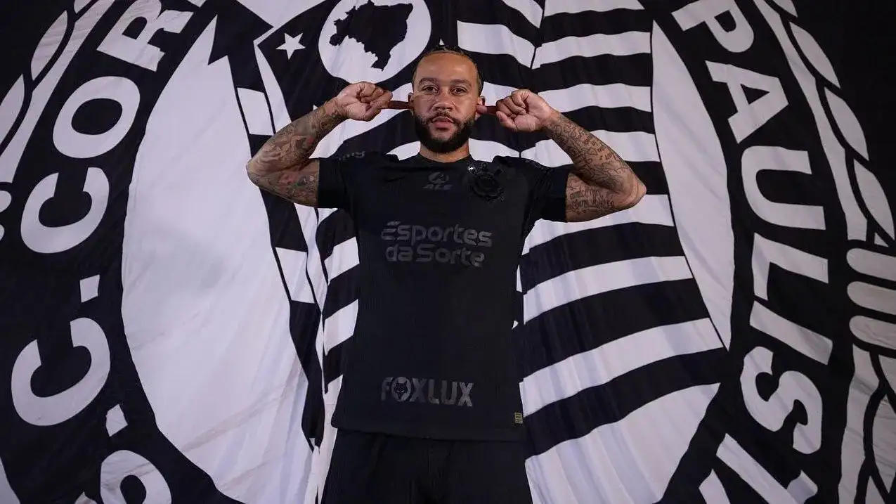 Ex-companheiro de Memphis Depay pensou que atacante do Corinthians não daria certo no Brasil - Foto: Rodrigo Coca/Agência Corinthians