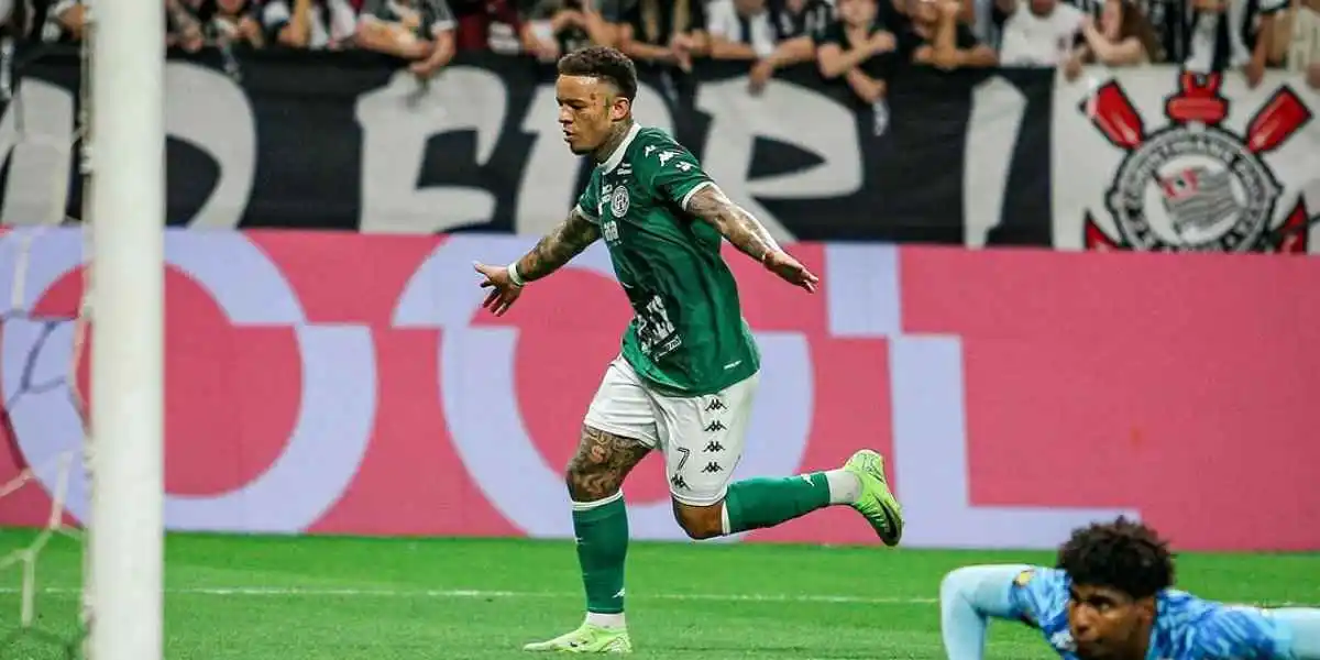 Rafael Bilú comemorando o seu gol contra a equipe do Corinthians, marcado de voleio no primeiro tempo. Foto: @raphaelsilvestre27/GuaraniFC