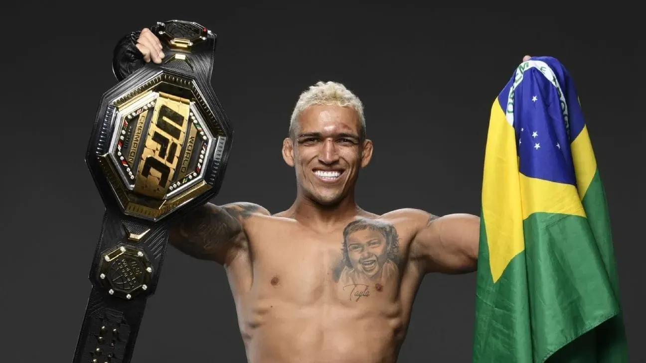 Charles do Bronx fala sobre apelido, fama e idolatria em meio a conquistas no UFC