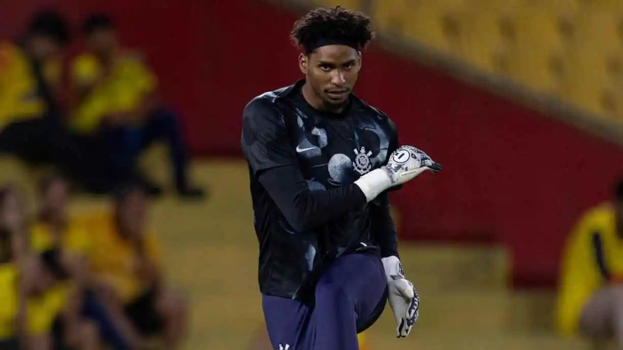 Goleiro destacou a imprevisibilidade do futebol e como a equipe pode dar uma resposta rápida dentro de campo - Foto: Rodrigo Coca / Corinthians