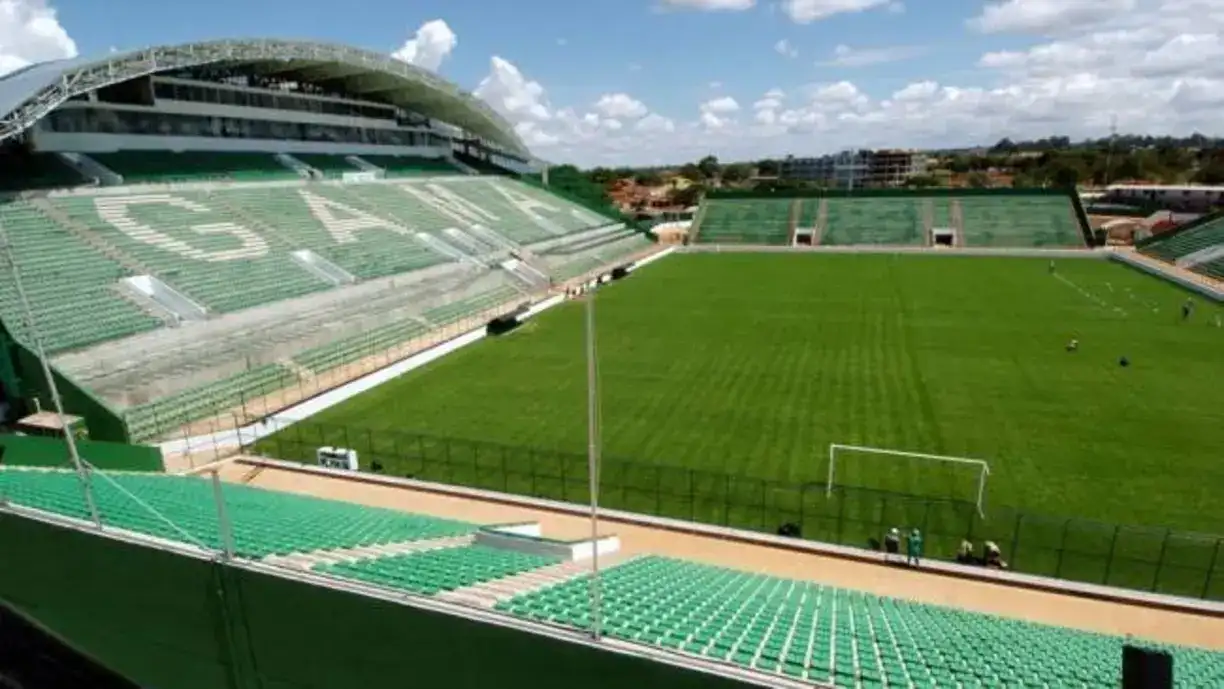 Bola rola às 16h30 (horário de Brasília) no Estádio Bezerrão, em Gama, no Distrito Federal | Divulgação