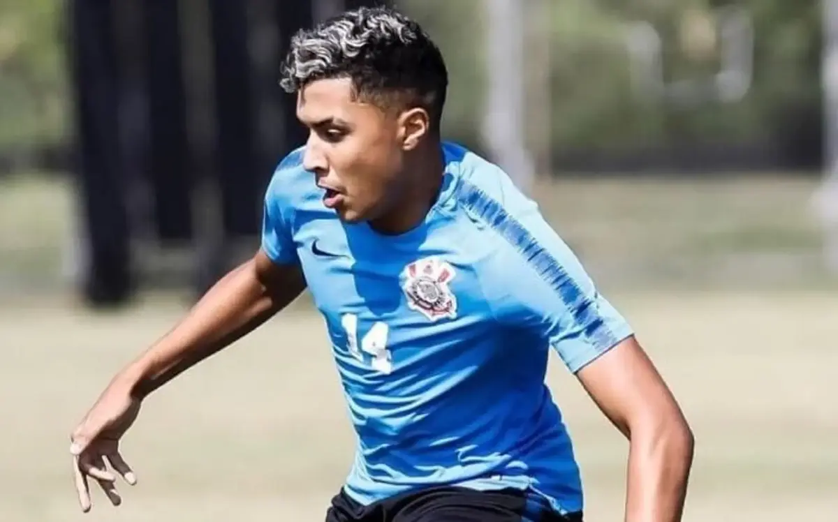 Ex-jogador da base do Corinthians cobra clube por acidente de trabalho