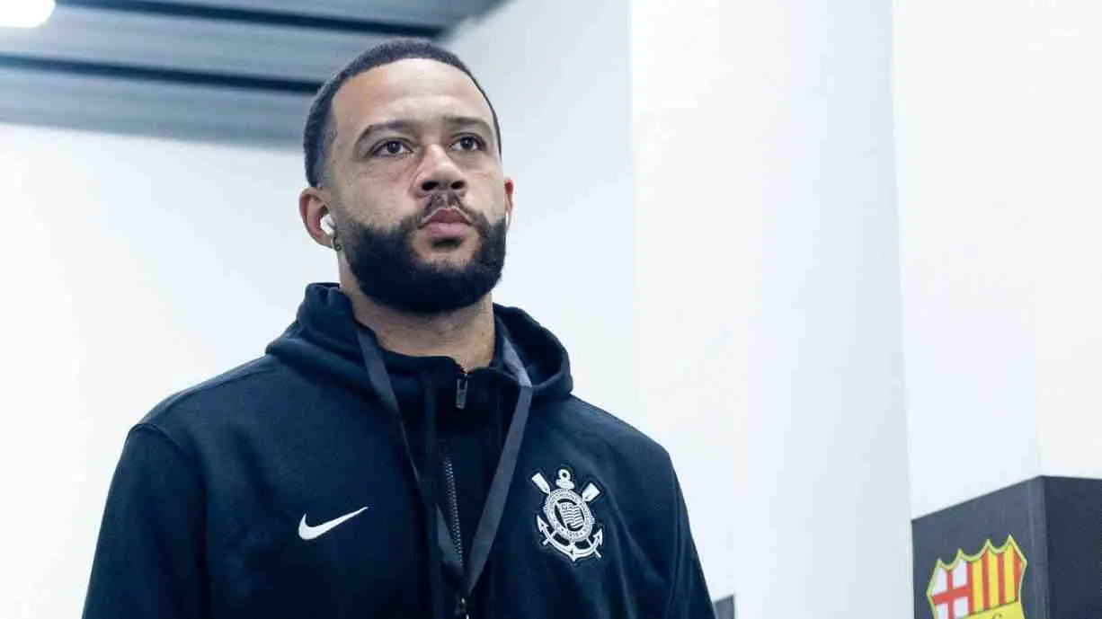 A bonificação recebida por Memphis Depay ocorreu porque o jogador atingiu 20 participações em gols pelo Corinthians - Foto: Rodrigo Coca / Corinthians