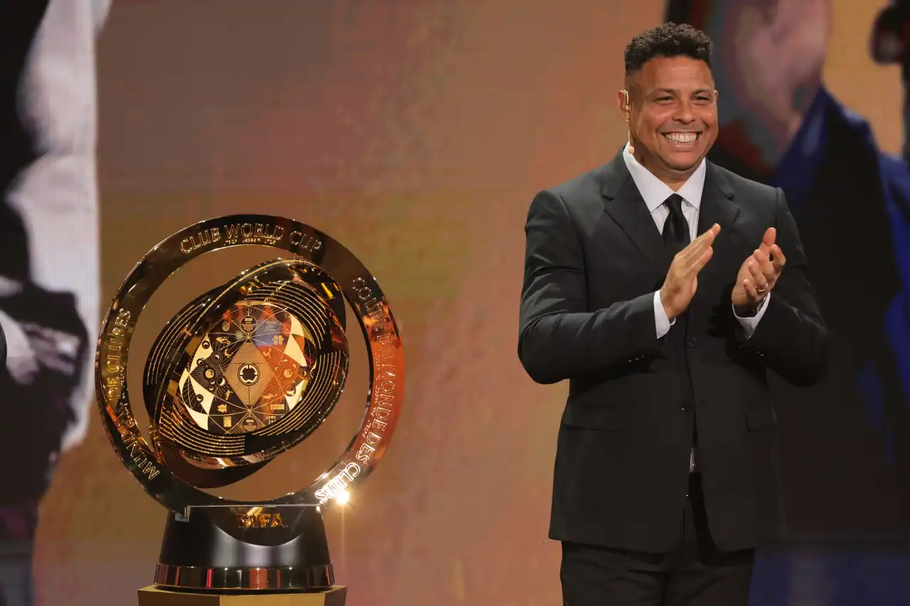 Ex-jogador do Corinthians, Ronaldo desistirá da candidatura na CBF - entenda o motivo - Foto: Sam Navarro/Imagn Images