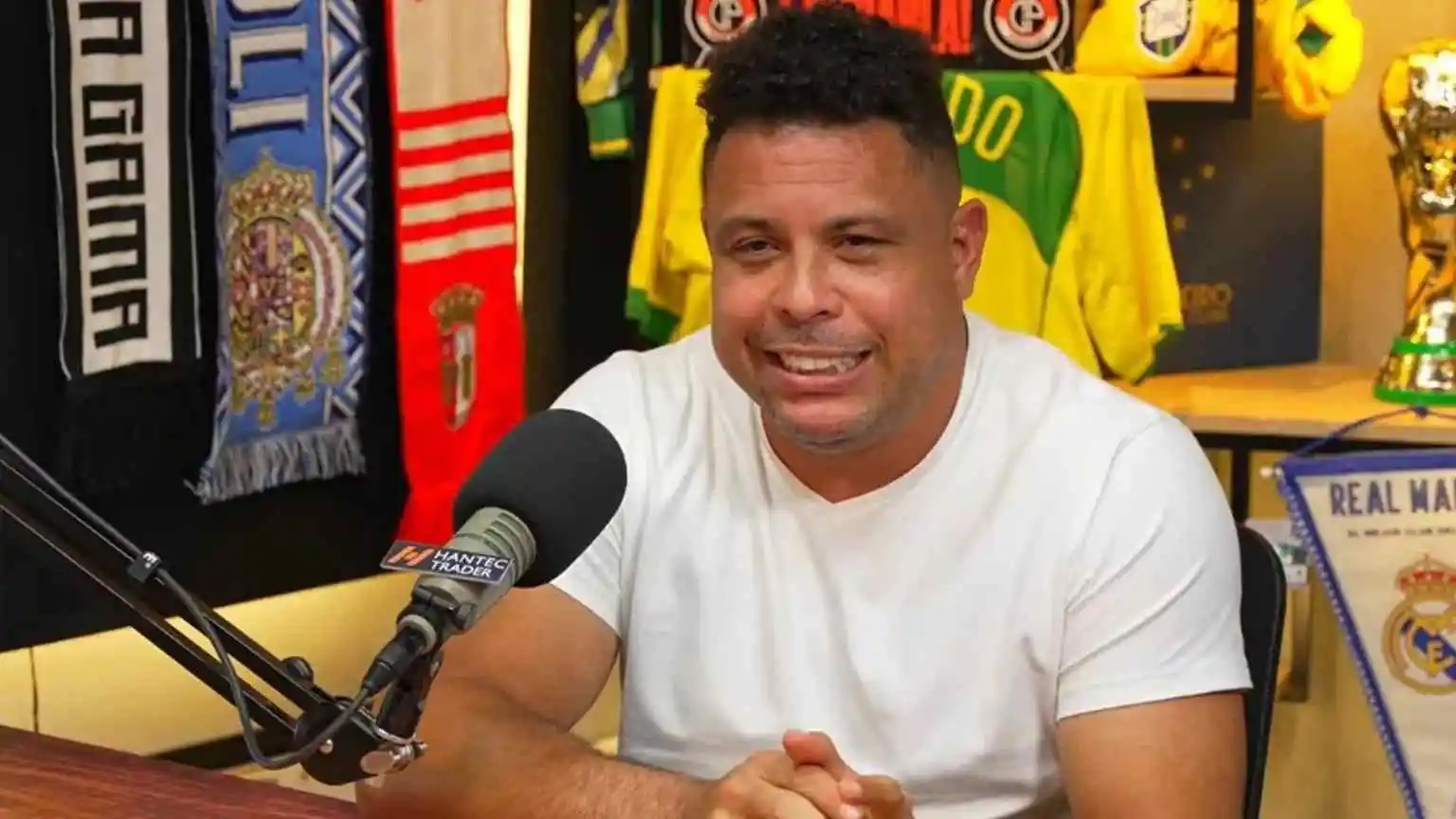 Ronaldo declarou a sua vontade de adquirir a equipe do Corinthians, mas fala não pegou bem na torcida. Foto: Reprodução.