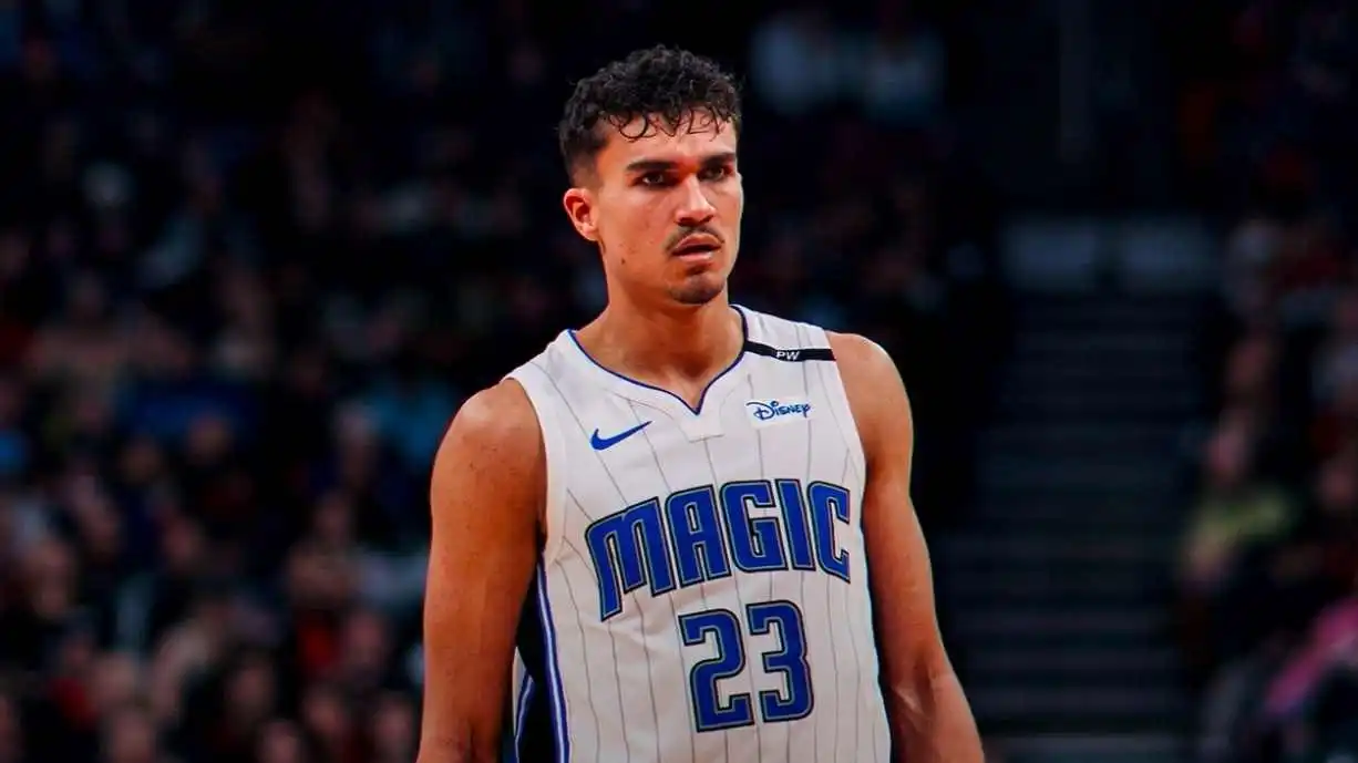 Tristan da Silva atualmente disputa sua primeira temporada na NBA pelo Orlando Magic - Foto: Reprodução