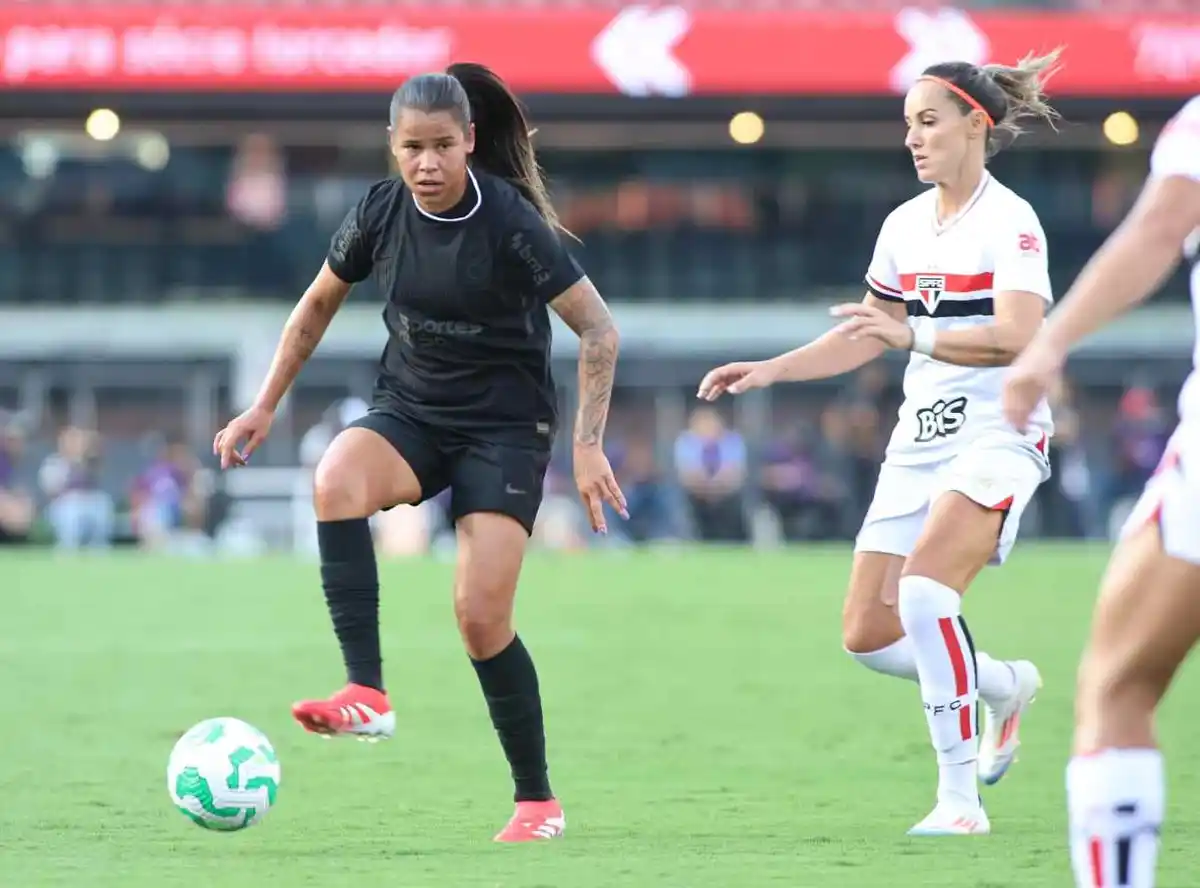 Corinthians luta até o fim, mas fica com o vice na Supercopa Feminina. Agora, o foco é o Campeonato Brasileiro. Foto: Rodrigo Gazzanel/Agência Corinthians