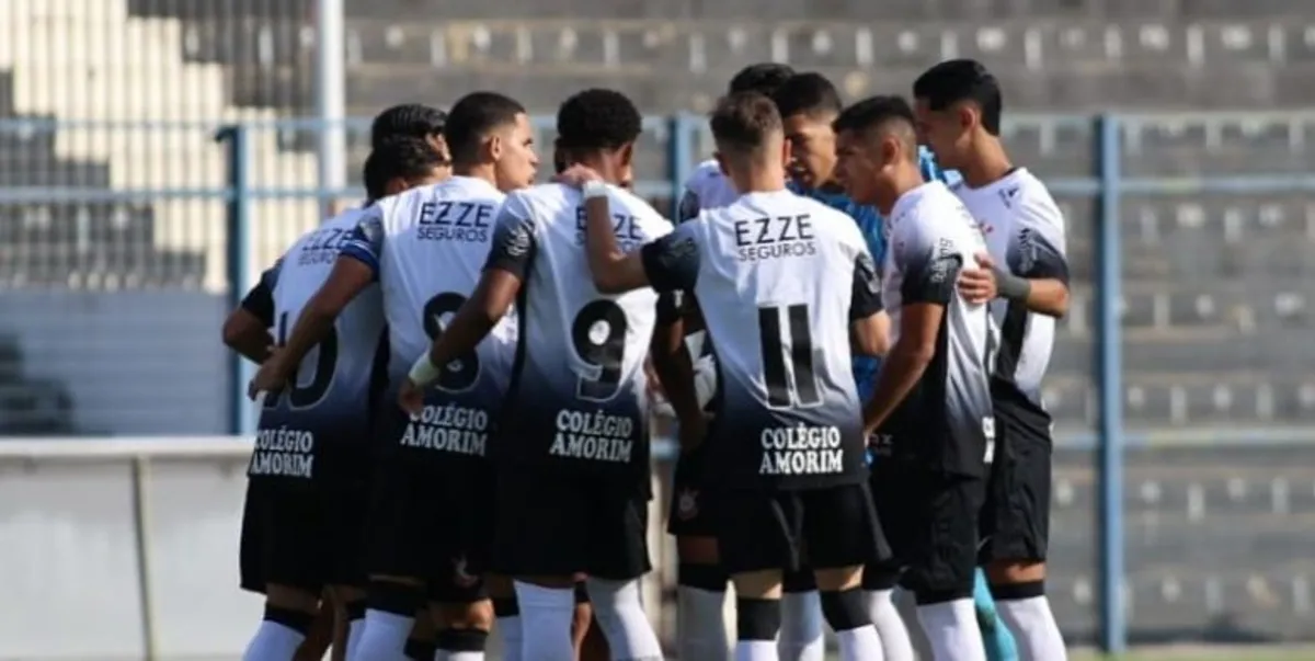 Corinthians abriu 2 a 0 com 10 minutos de jogo, mas sofreu a virada para o Fortaleza - Foto: Divulgação