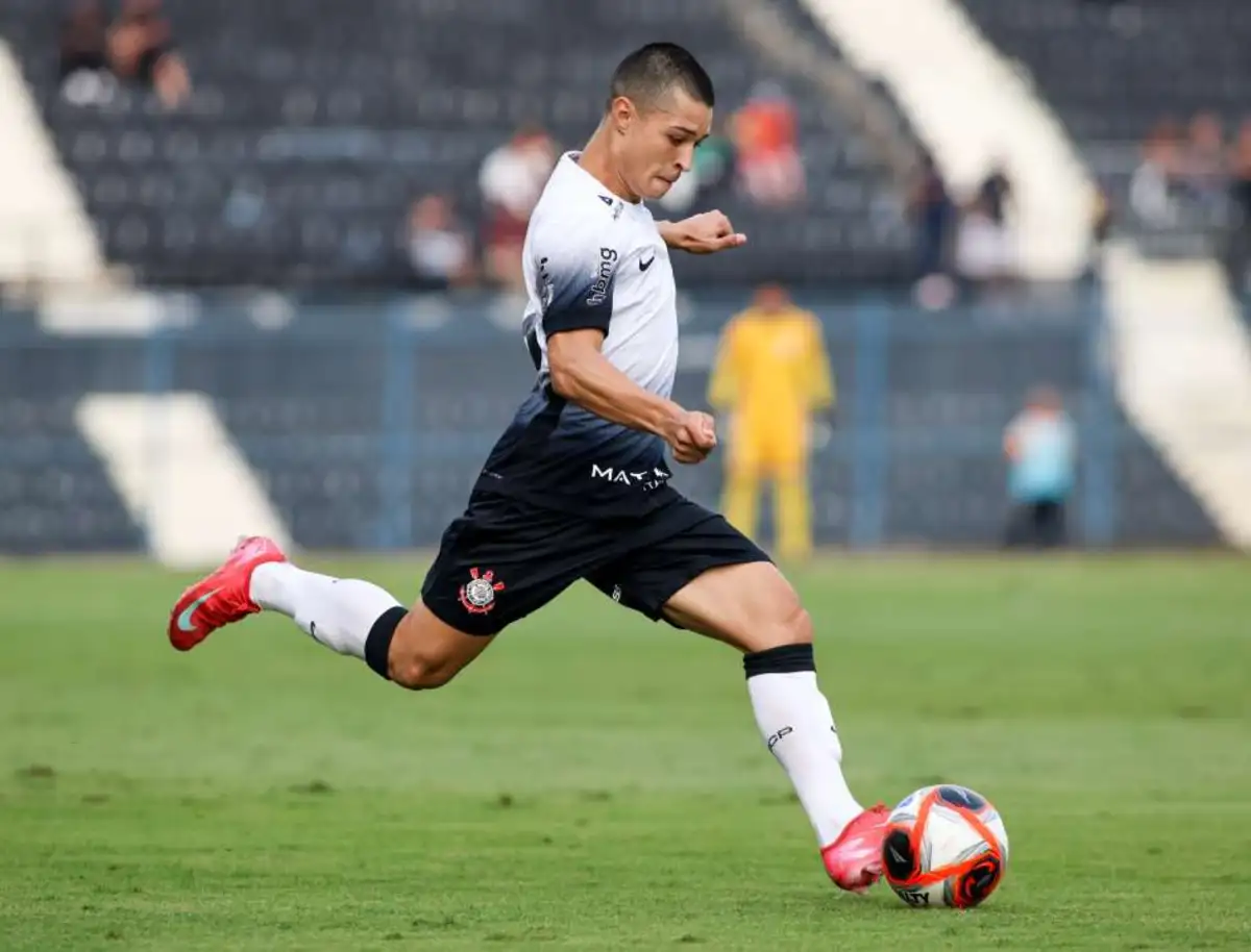 Torcida do Timão poderá apoiar a equipe Sub-20 na Fazendinha; ingressos já disponíveis no app Universo SCCP. Foto: Reprodução