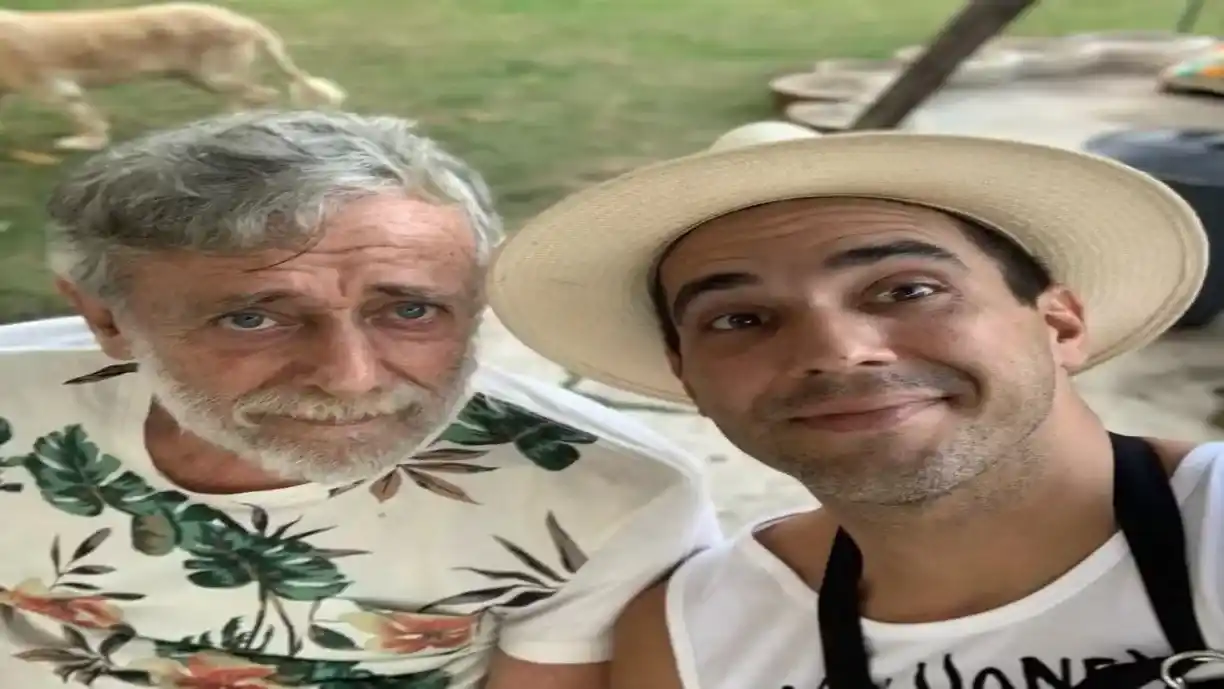 Nesta terça, André Marques anunciou a perda de seu pai, Otto Marques. Ele estava lutando contra um câncer de pâncreas - Foto: instagram