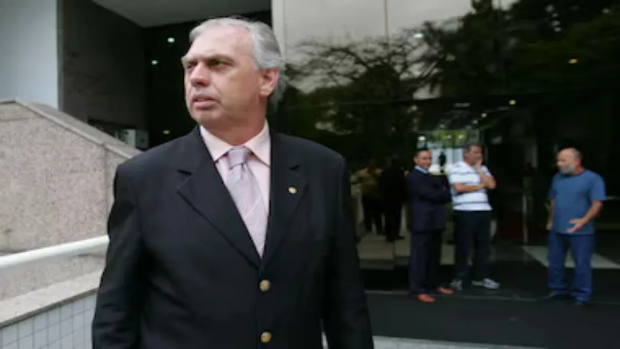 Presidente interino do Corinthians comentou polêmica de vídeo apoiando golpe de 64