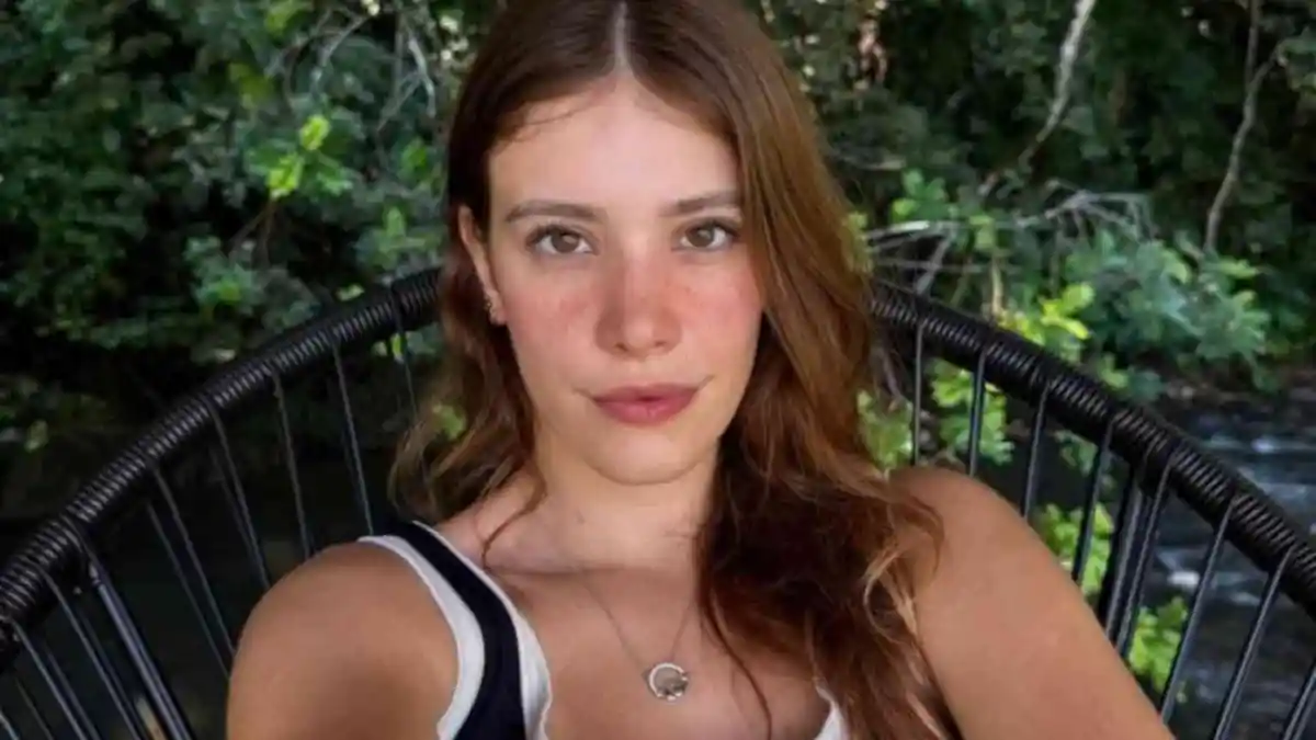 Caroline Dallarosa chega para agitar "Garota do Momento" com sua personagem Camila, trazendo tensão e ciúmes à trama. Foto: Reprodução