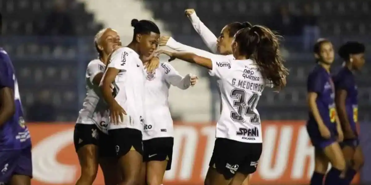 Jhonson, destaque do Corinthians, é convocada pela primeira vez para a Seleção Brasileira principal. Foto: Reprodução