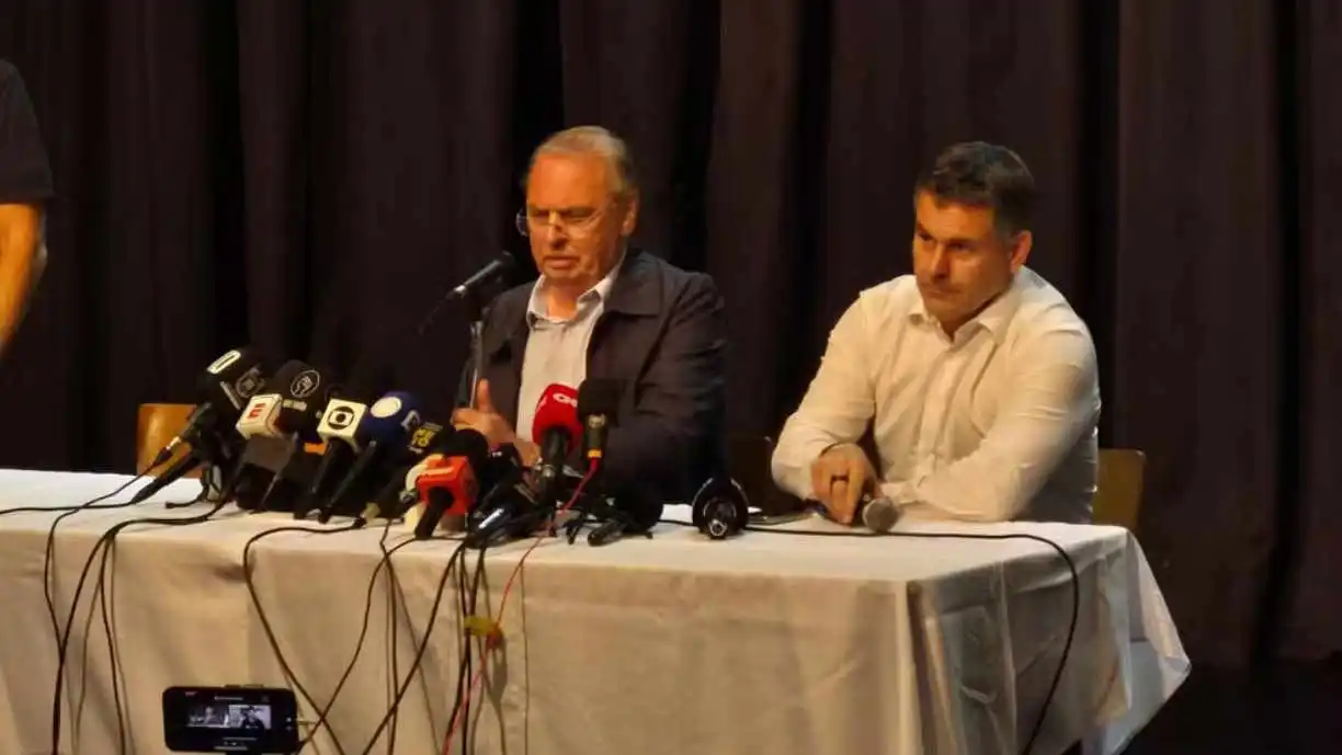 Corinthians inicia reformulação sob nova gestão após afastamento de Augusto Melo
