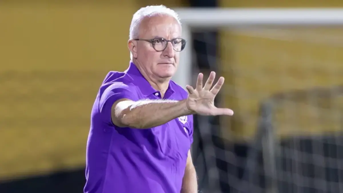 Dorival Júnior segura Félix Torres no elenco e impede saída do zagueiro para o Vasco na próxima janela de transferências. Foto: Reprodução