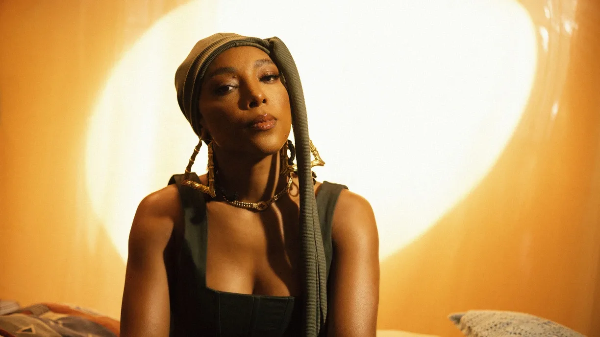Negra Li publicou uma homenagem a Lauryn Hill pelos seus 50 anos em sua conta no Instagram e revelou: "Ela me deu espelho, me deu uma força" - Foto: Reprodução