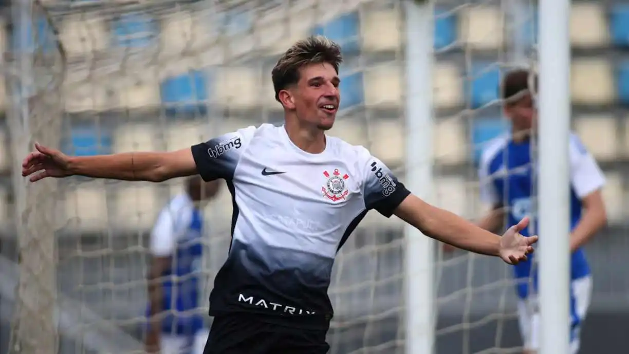Corinthians Sub-17 vence Cruzeiro de virada e engata segunda vitória seguida no Brasileiro