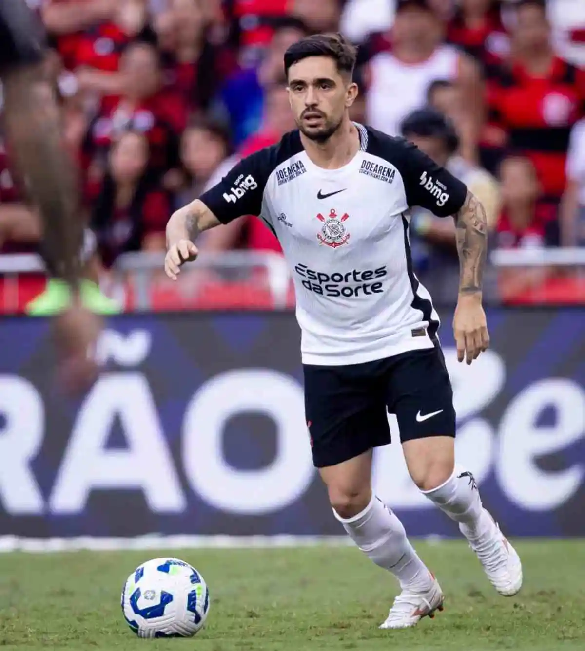 Após estreia no Corinthians, Dorival Júnior revela conversa com Igor Coronado: "Confio muito nele"