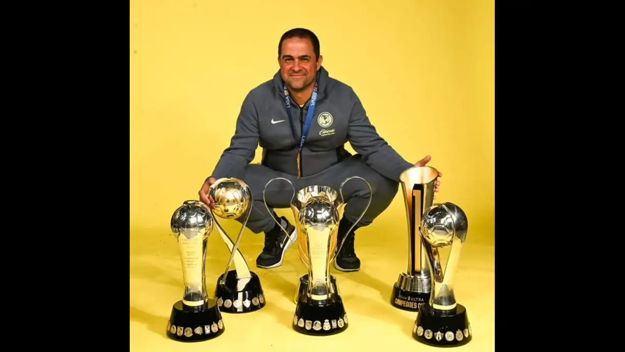 André Jardine pode se tornar tetracampeão consecutivo do Campeonato Mexicano - Foto: Reprodução/América