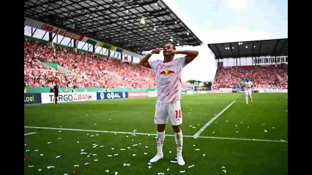 Xavi Simons é um dos destaques do RB Leipzig e torcida do Corinthians pediu a contratação do craque - Foto: Divulgação/RB Leipzig