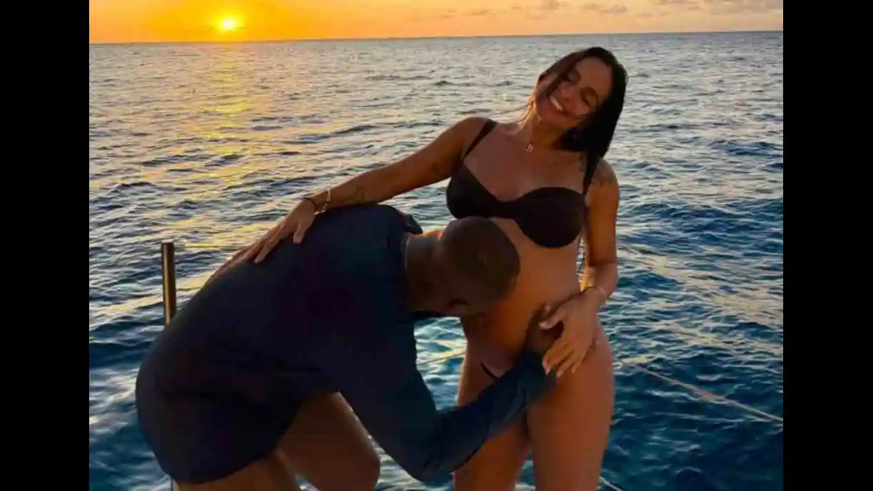 Carol Peixinho e Thiaguinho aproveitaram um momento de descanso em Fernando de Noronha - Foto: Reprodução/Instagram
