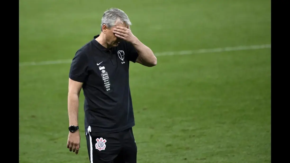 Tiago Nunes teve passagem pelo Corinthians em 2020, e chegou a final do Paulistão - Foto: Marcos Ribolli