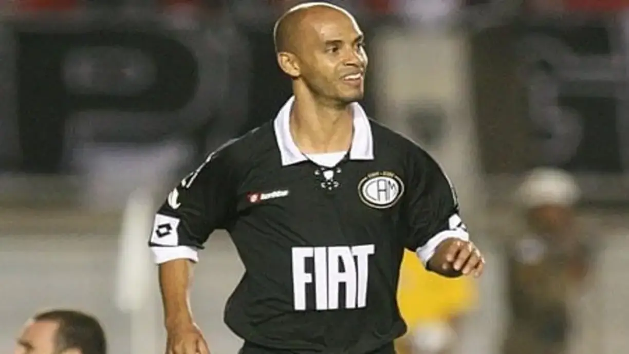 Marques fez parte de um dos times mais celebrados pela Fiel, o que conquistou o Paulistão e a Copa do Brasil em 1995 | Divulgação