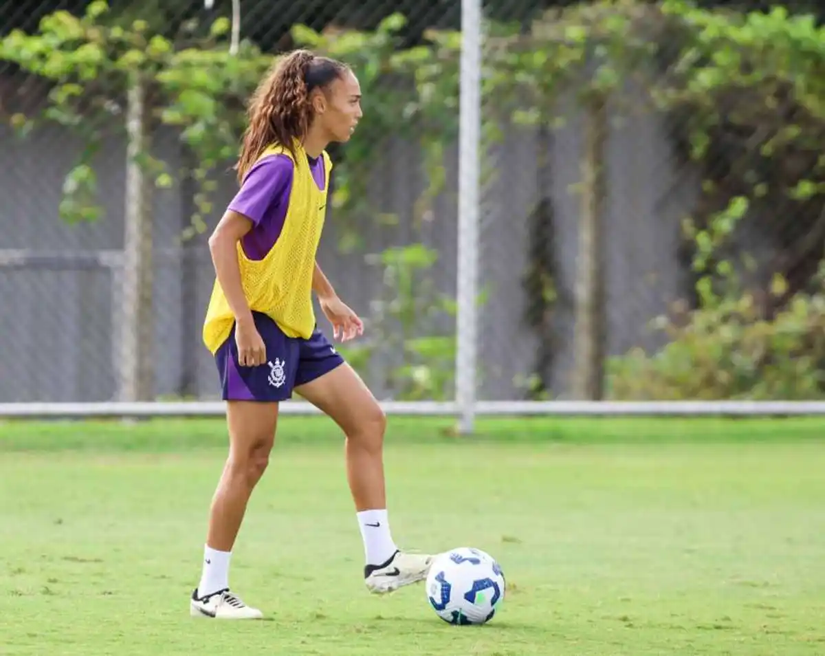 Juliana Passari: Reforço do Corinthians ainda não estreou após mais de quatro meses