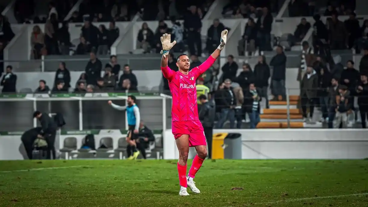 Quem é Kewin Silva? Goleiro do Moreirense, de Portugal, que foi oferecido ao Corinthians