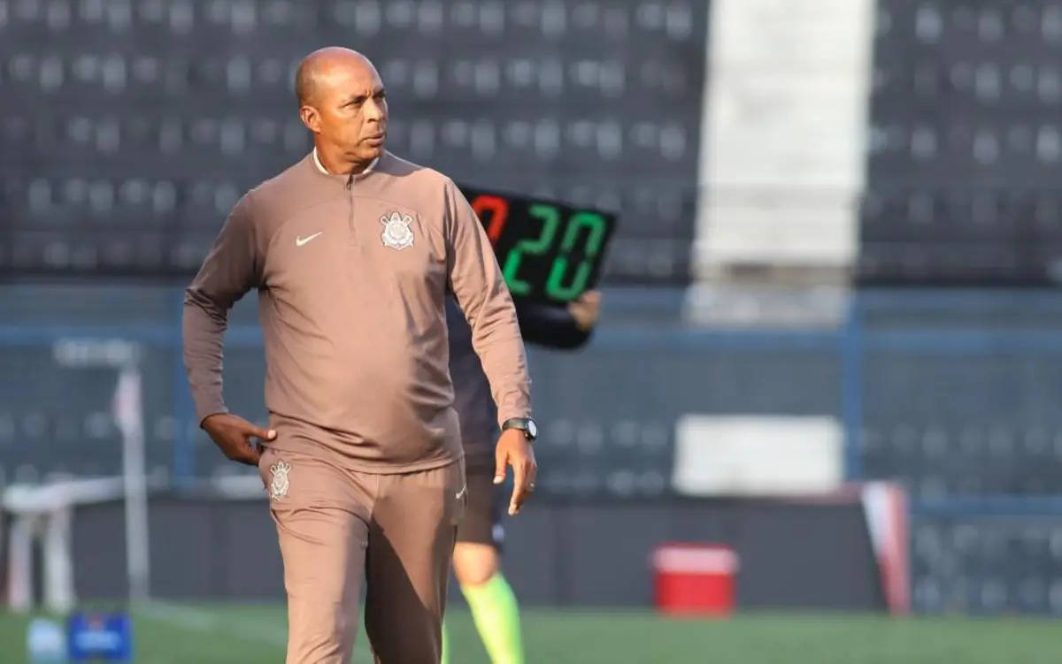 Corinthians Sub-20 sofre goleada do Athletico e acumula terceira derrota consecutiva no Brasileiro. Foto: Reprodução