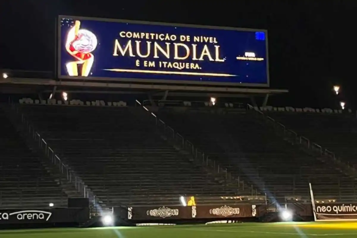 Com lugar garantido no Mundial Feminino de 2027, estádio do Corinthians celebra protagonismo internacional e cutuca o rival que ficou de fora. Foto: Reprodução