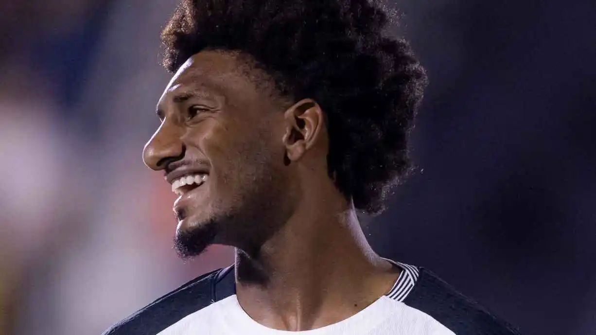 O atacante contribuiu com uma assistência importante na vitória por 1 a 0 sobre o Novorizontino - Foto: Rodrigo Coca / Corinthians