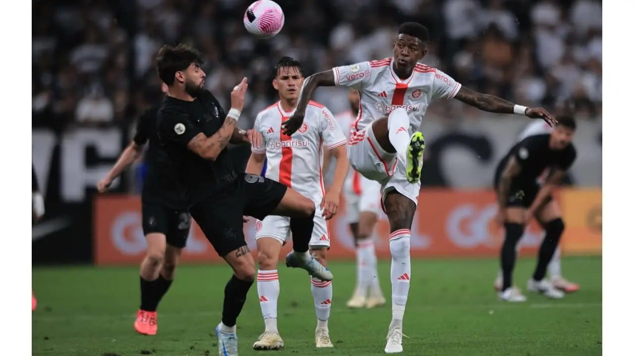 Corinthians x Inter: Veja os últimos 10 jogos entre as equipes que se enfrentam pelo Brasileirão