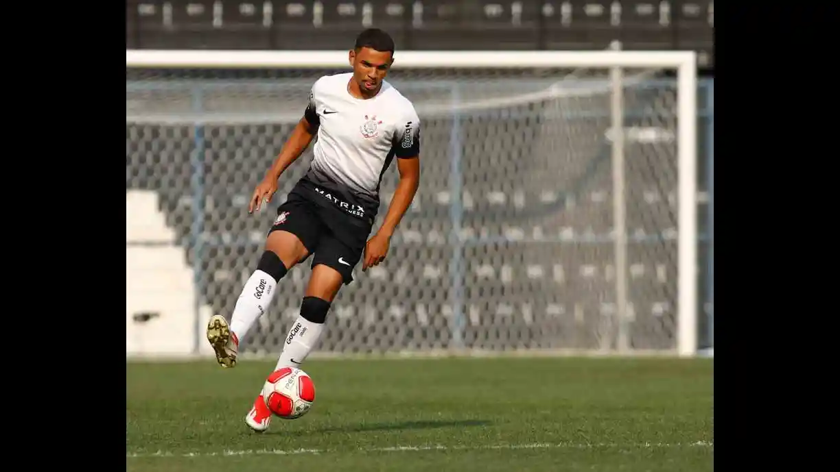 Vitor Manoel é emprestado pelo Corinthians ao Flamengo de Guarulhos até o fim de seu contrato, em 2026. Foto: Reprodução