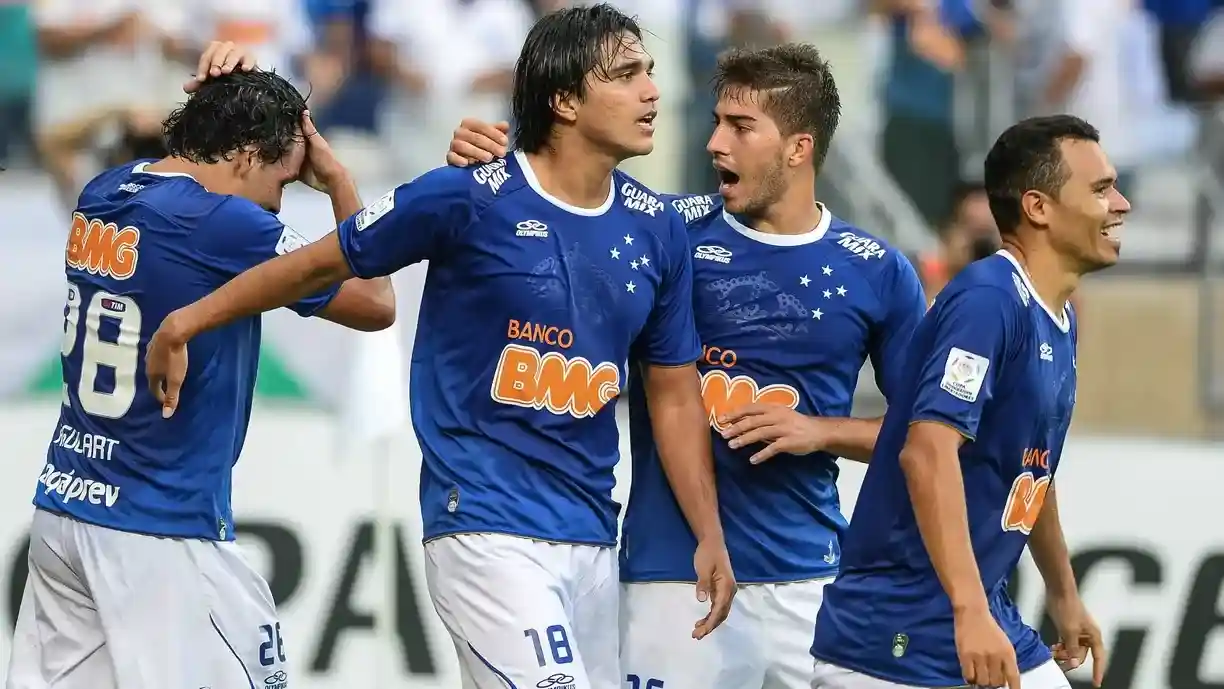 Atacante boliviano é o estrangeiro que mais vezes balançou as redes pelo Cruzeiro | Divulgação/Corinthians