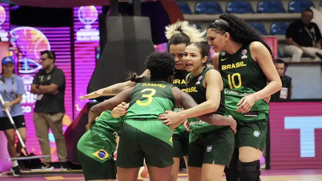 Vitória sobre o Canadá deixa a seleção brasileira na segunda colocação do Grupo A com quatro pontos | Divulgação