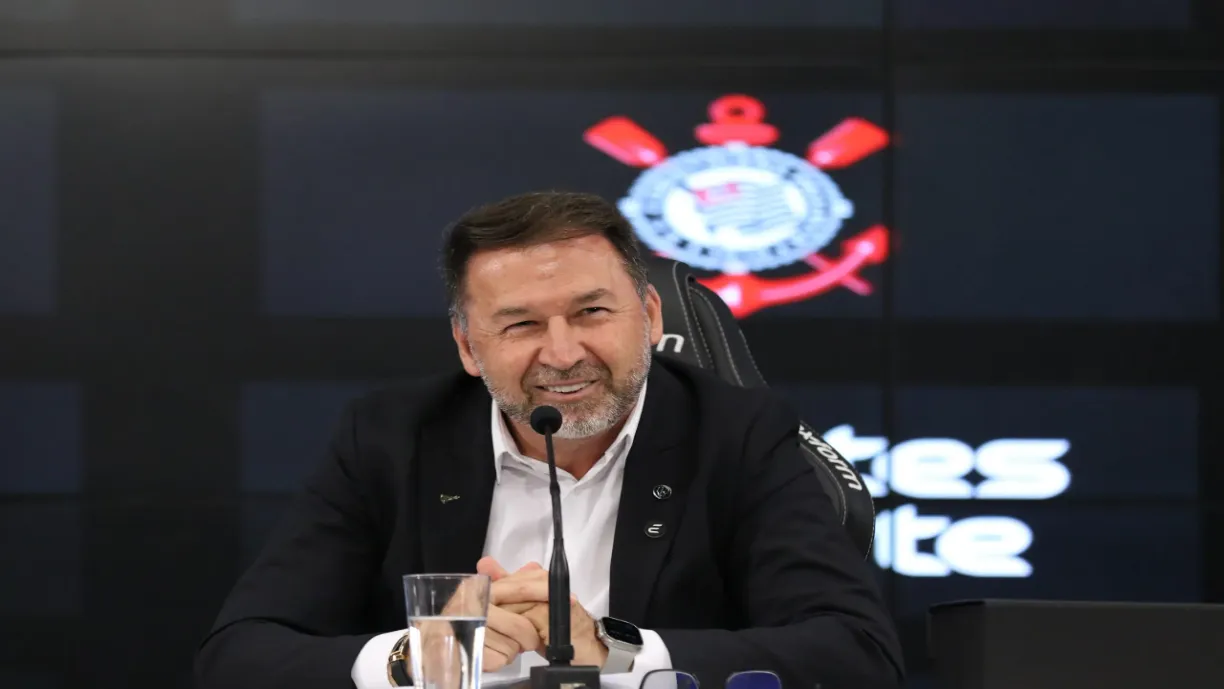 Aliados de Augusto Melo vão à Justiça para validar atos no Corinthians e contestar decisões do Conselho - Foto: Agência Corinthians