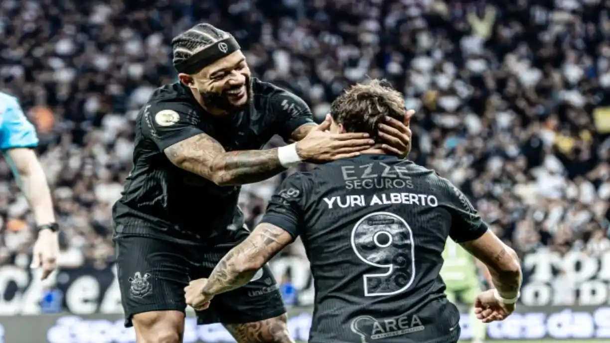 Corinthians enfrenta o Grêmio sem Memphis Depay e Iuri Alberto pela segunda vez em 2025 - Foto: Reprodução