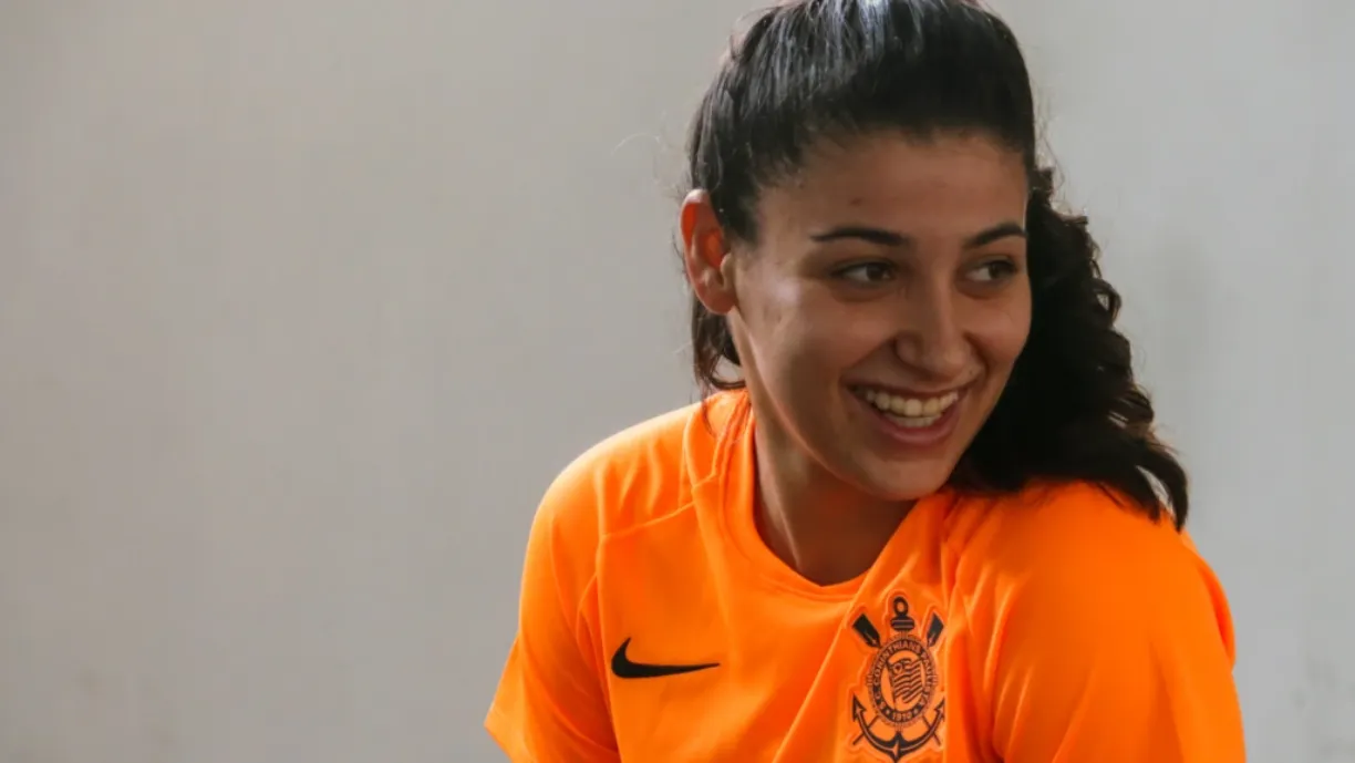 Meia do Corinthians fala sobre suas experiências com a Seleção e seus sonhos para Copa América