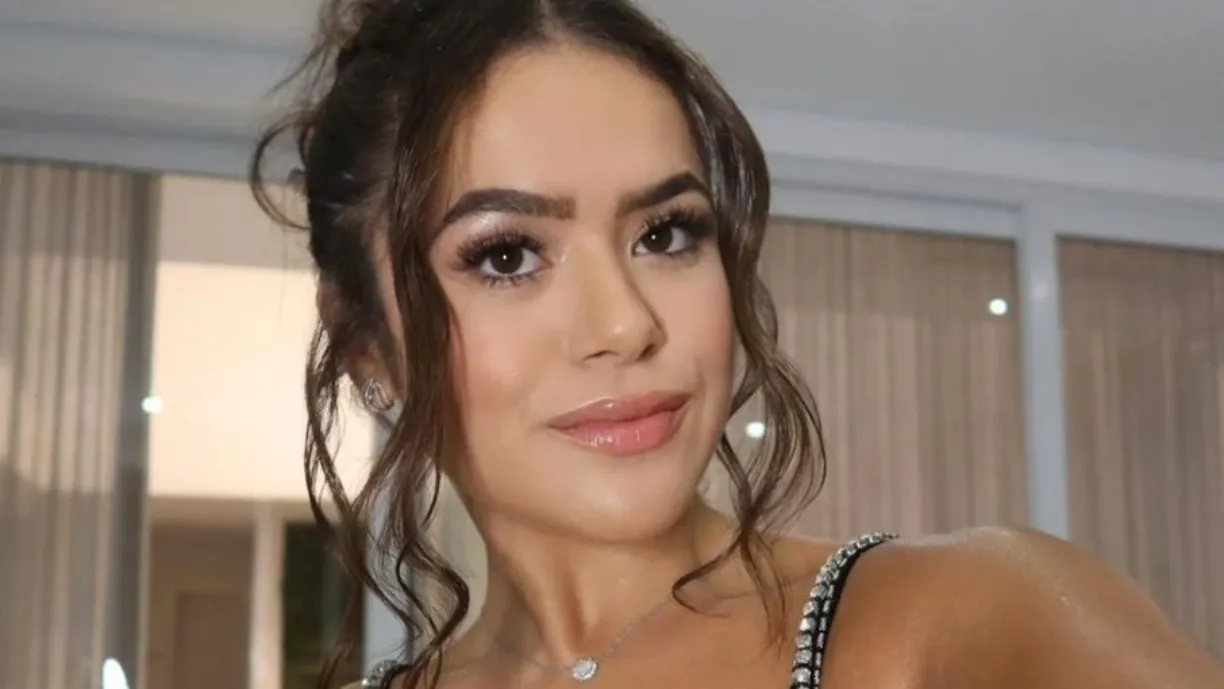 Maisa Silva nega rumores sobre ausência em gravação, rejeita polêmica e diz que são fake news, reafirmando seu compromisso com a novela - Foto: Reprodução