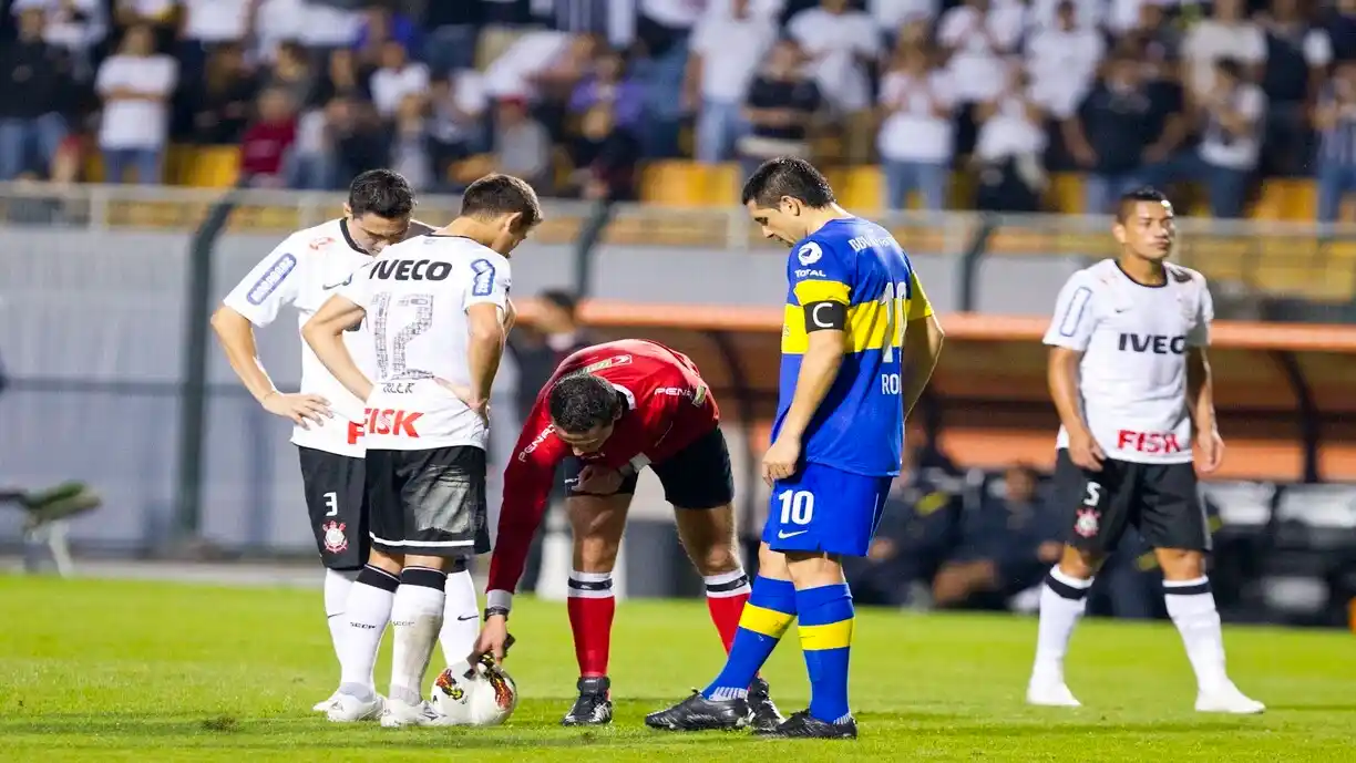 Ex-Corinthians relembra título contra o Boca Juniors e fala sobre reencontro com vice-campeões