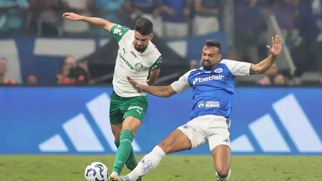 Ex-Corinthians comenta sobre a boa campanha do Cruzeiro no Campeonato Brasileiro - Foto: Gilson Lobo/AGIF