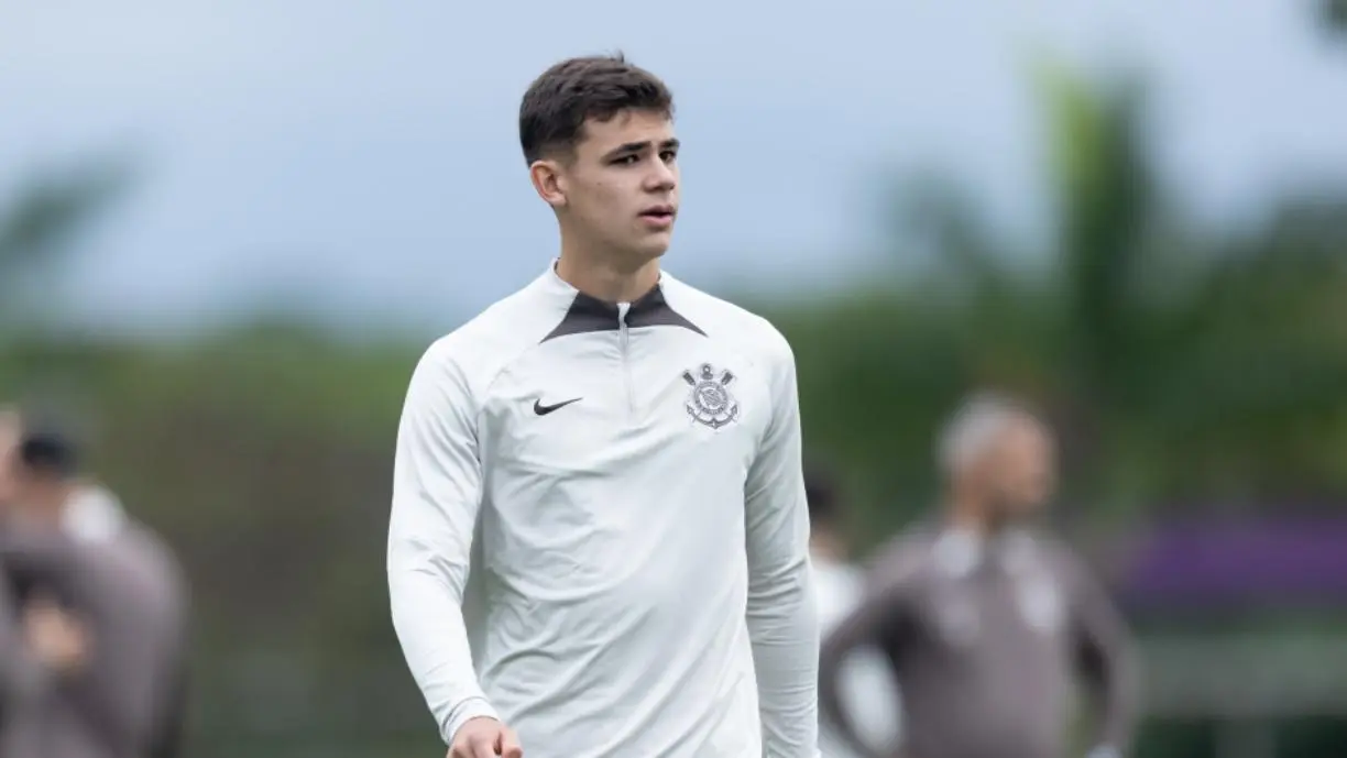 PSG confirma participação de ex-Corinthians Gabriel Moscardo no Mundial de Clubes